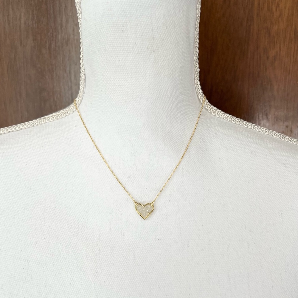 Kendra Scott Ari Heart Short Iridescent Drusy Pendant Necklace